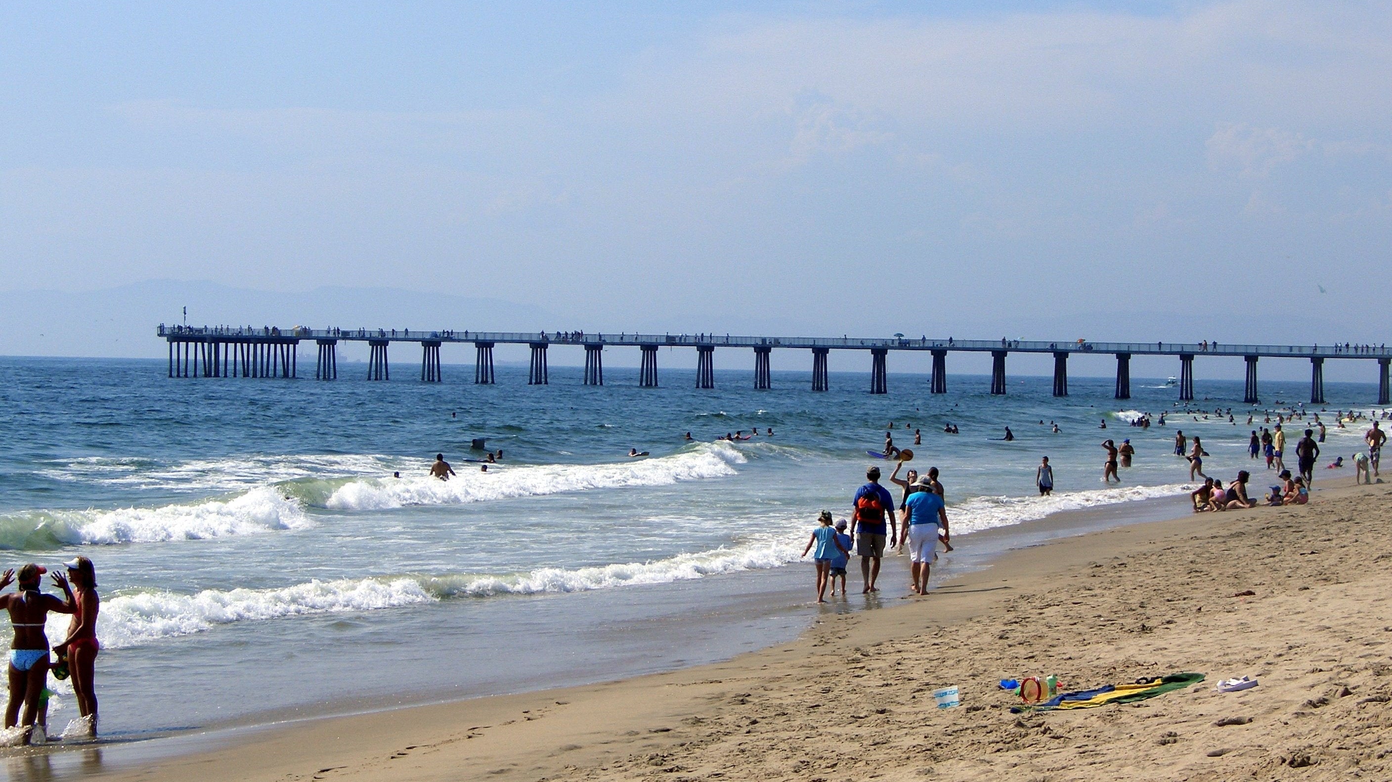 How to Experience Hermosa Beach Surf Culture Like a Local